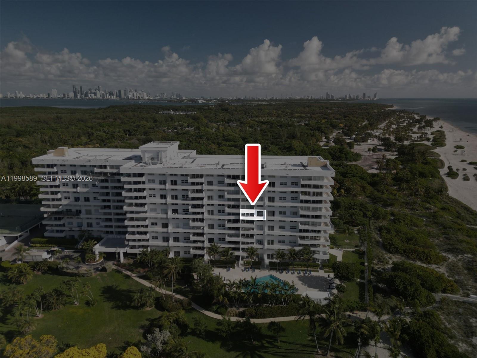 image Commodore Club East24