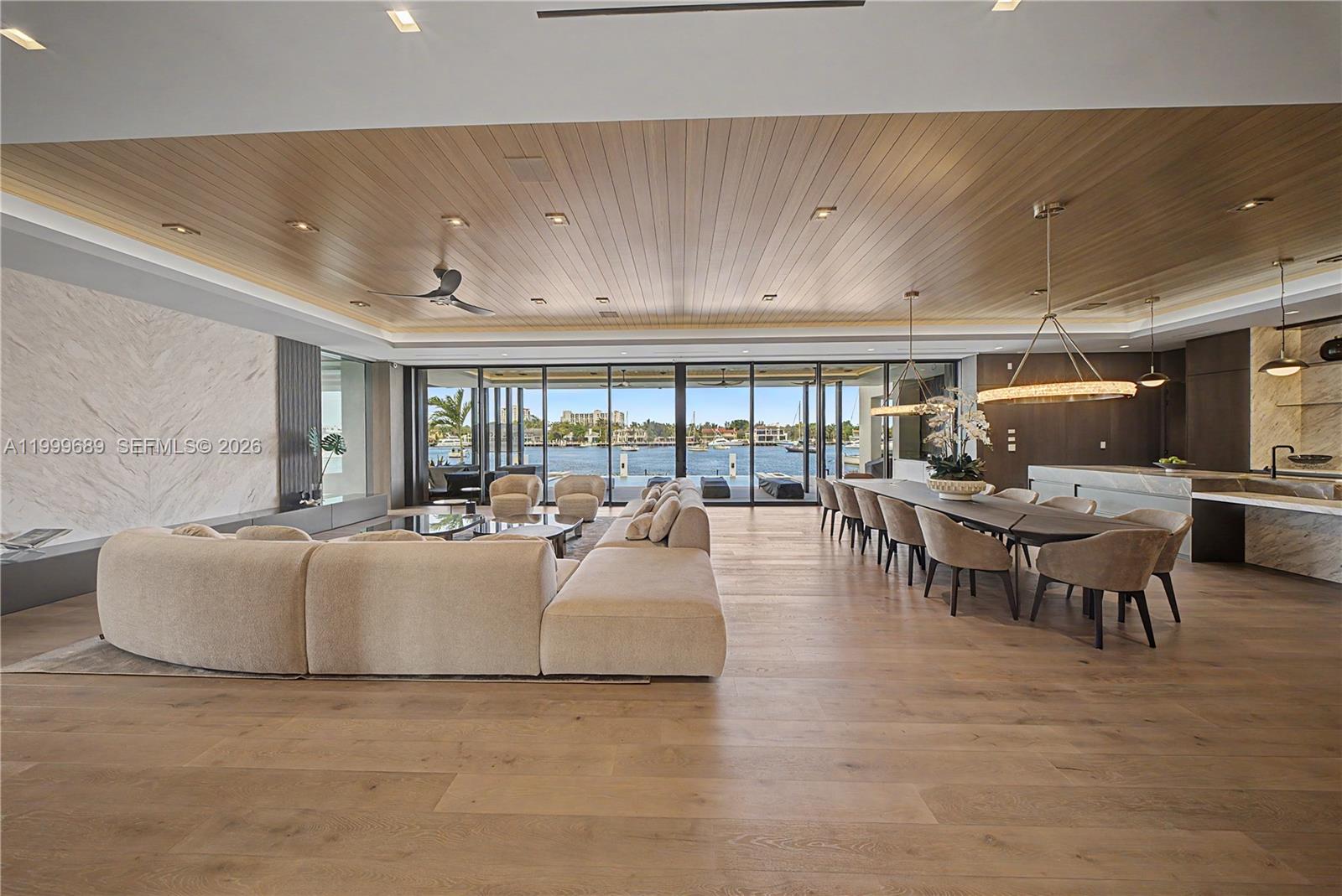 1400 W Lake Dr Fort Lauderdale, FL 33316