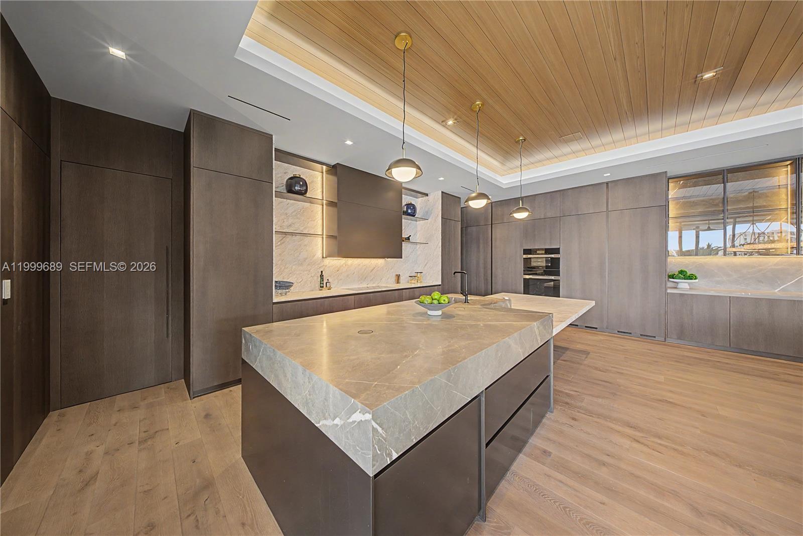 1400 W Lake Dr Fort Lauderdale, FL 33316