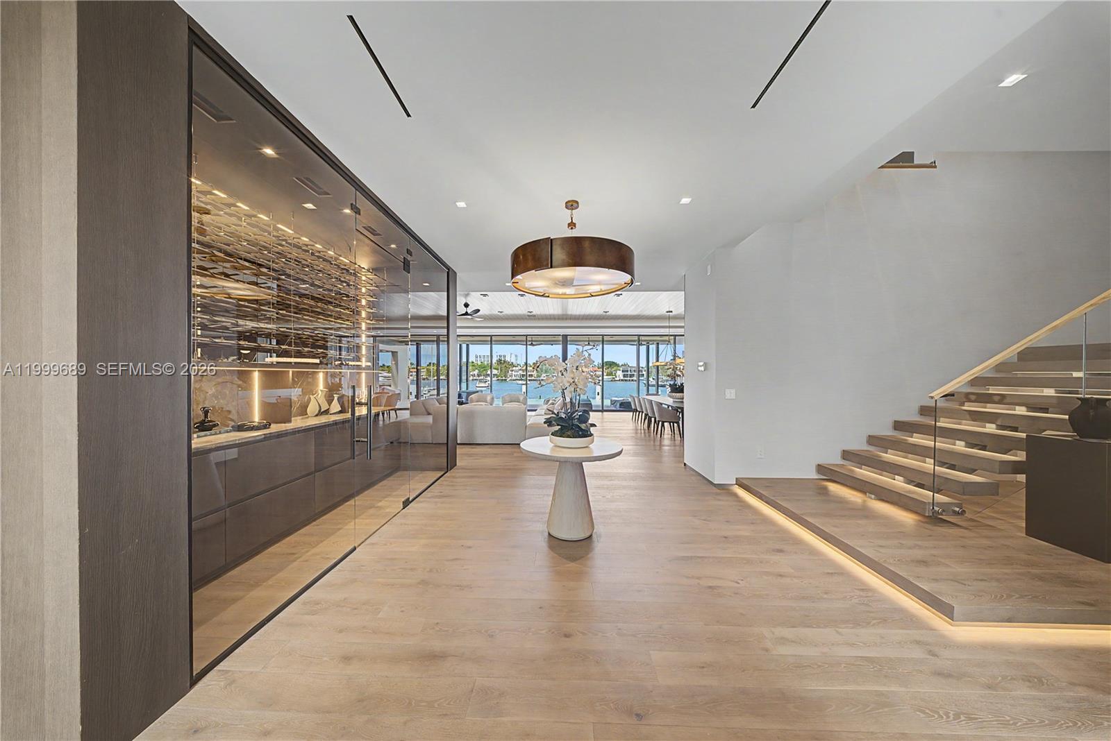 1400 W Lake Dr Fort Lauderdale, FL 33316