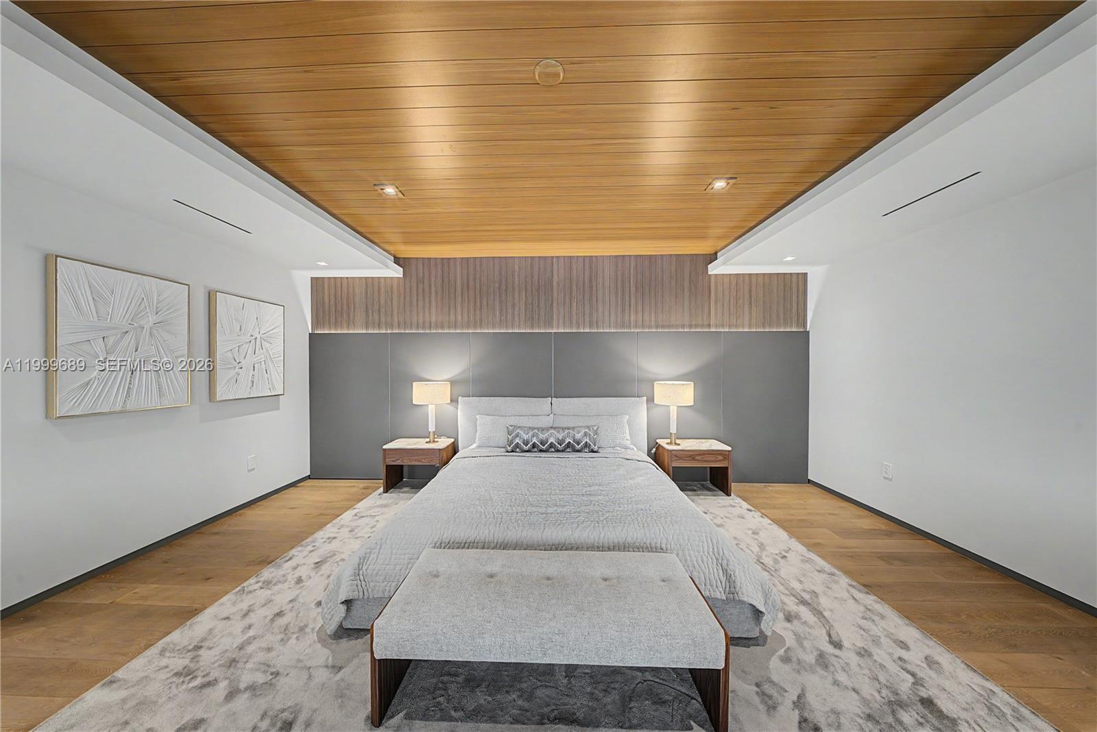 1400 W Lake Dr Fort Lauderdale, FL 33316