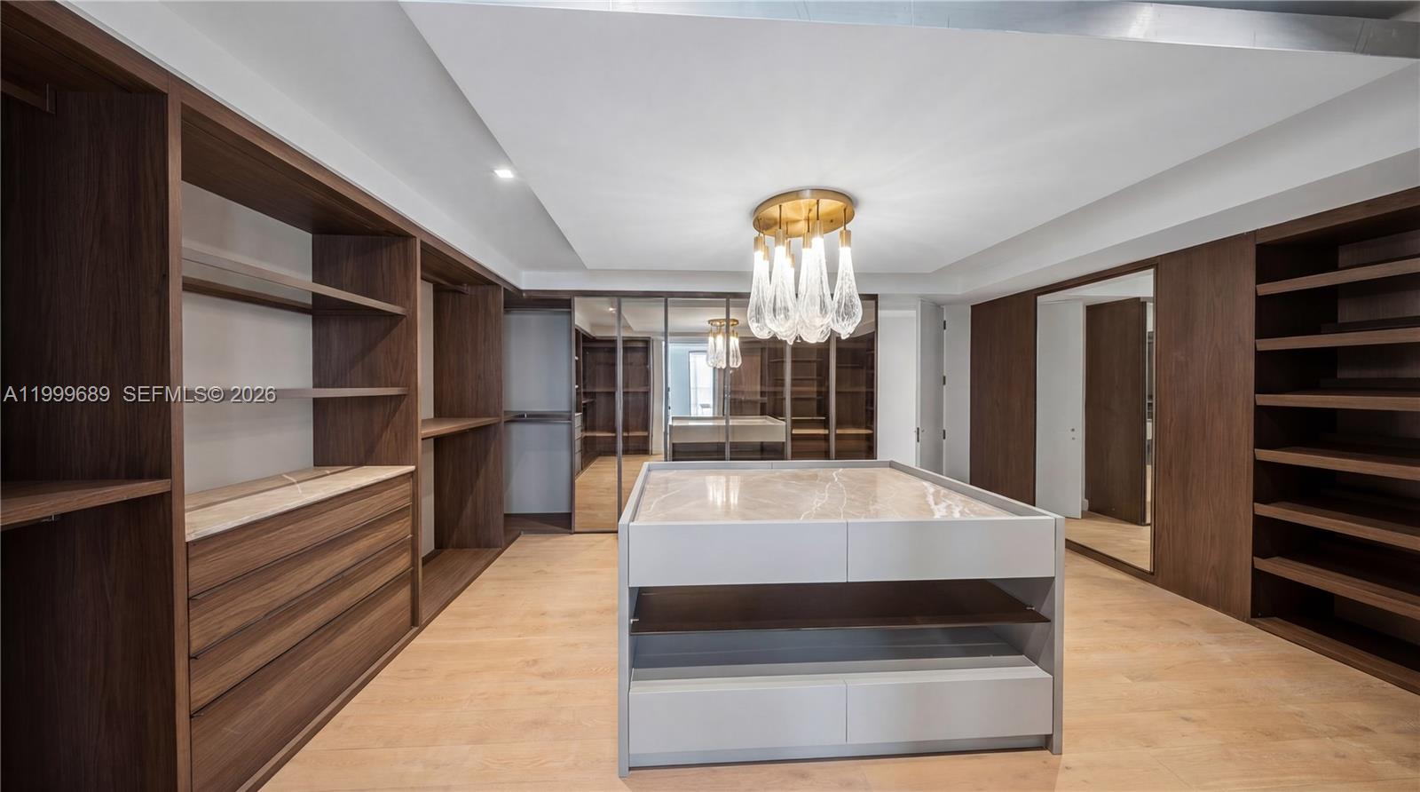 1400 W Lake Dr Fort Lauderdale, FL 33316