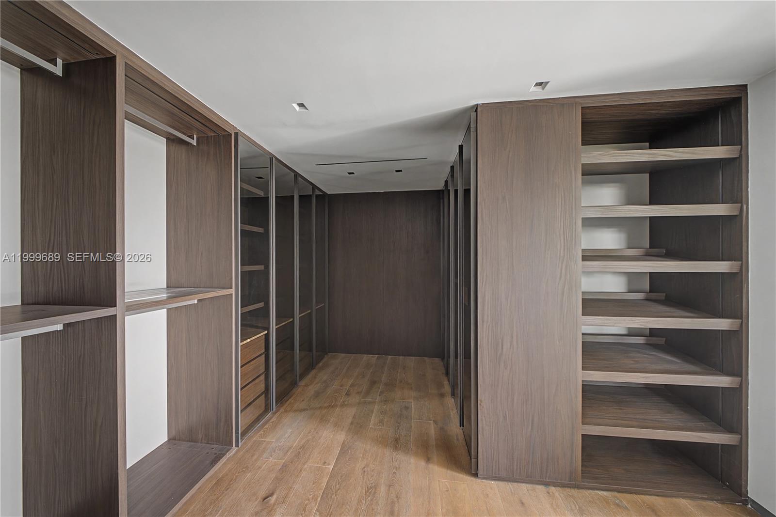 1400 W Lake Dr Fort Lauderdale, FL 33316