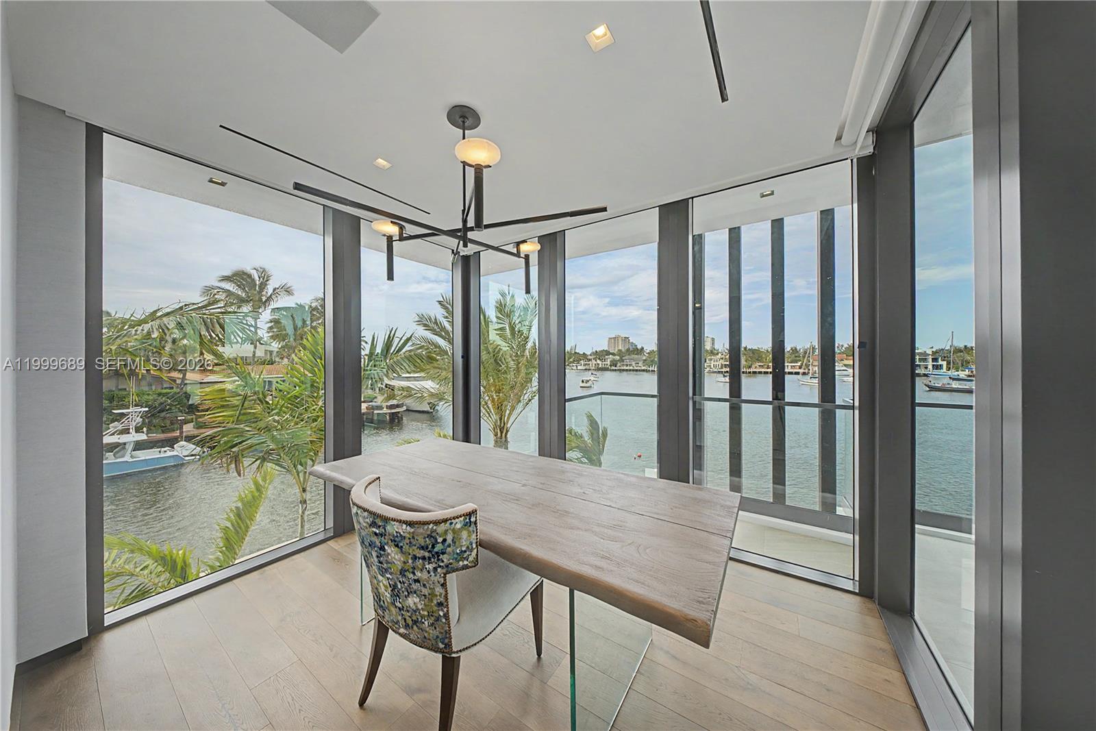 1400 W Lake Dr Fort Lauderdale, FL 33316