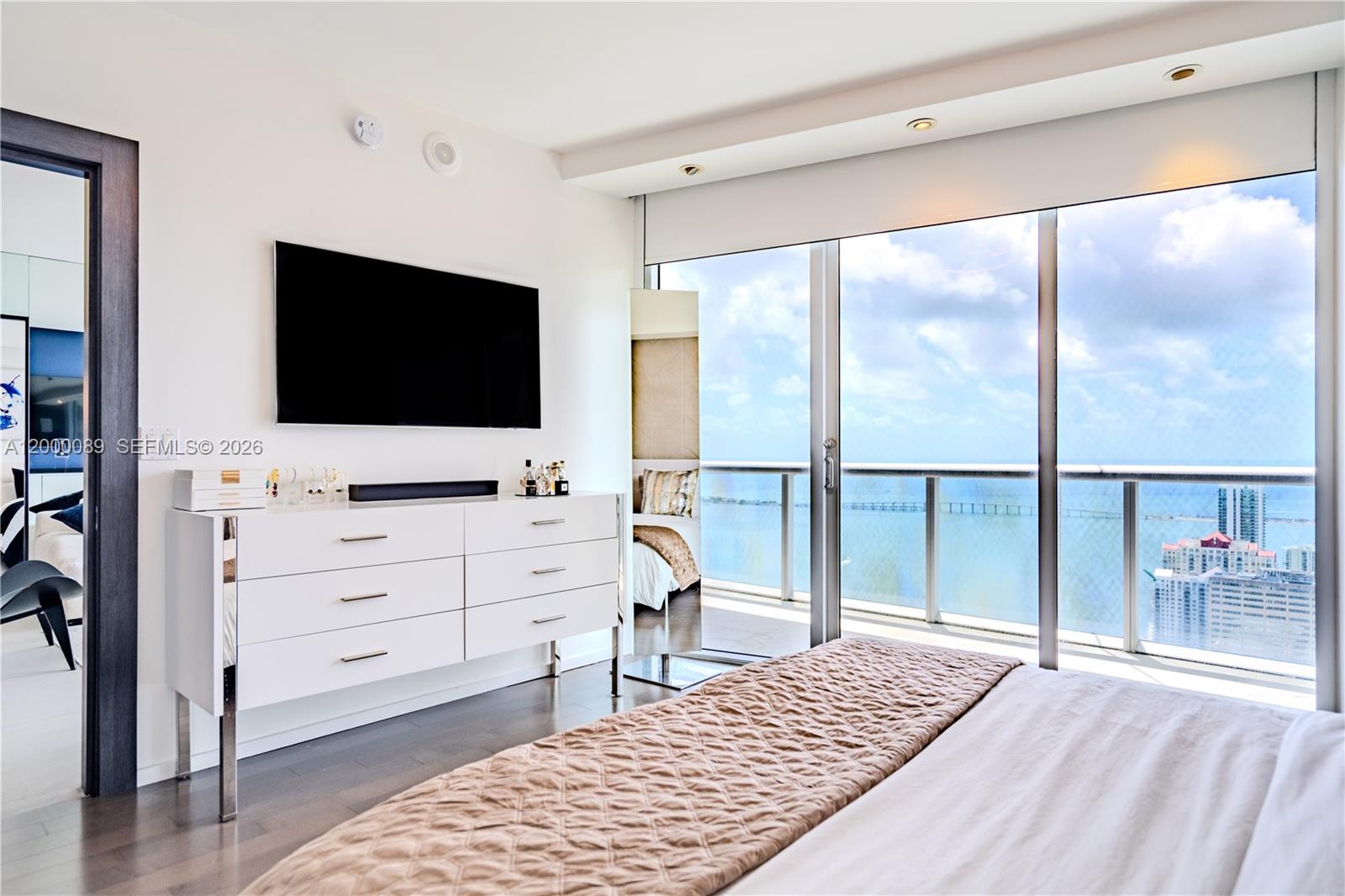 image Icon Brickell II9