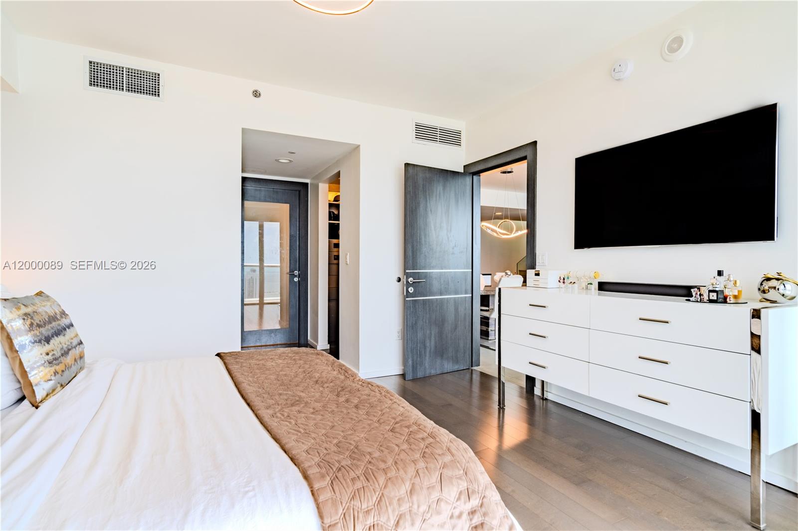 image Icon Brickell II12