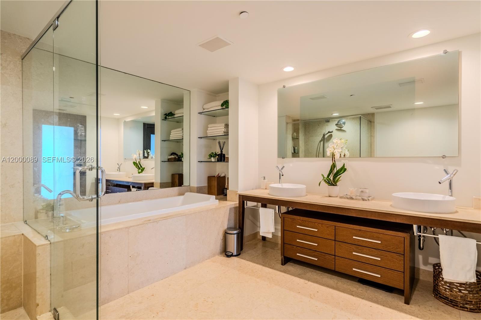 image Icon Brickell II15