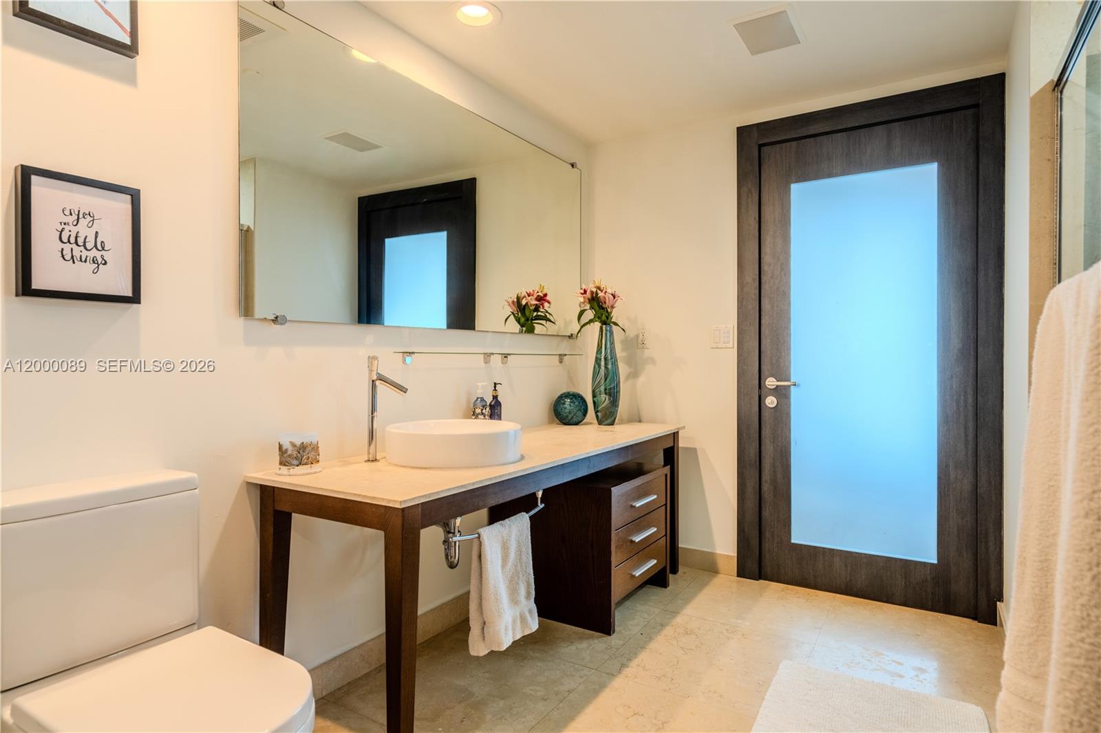image Icon Brickell II18