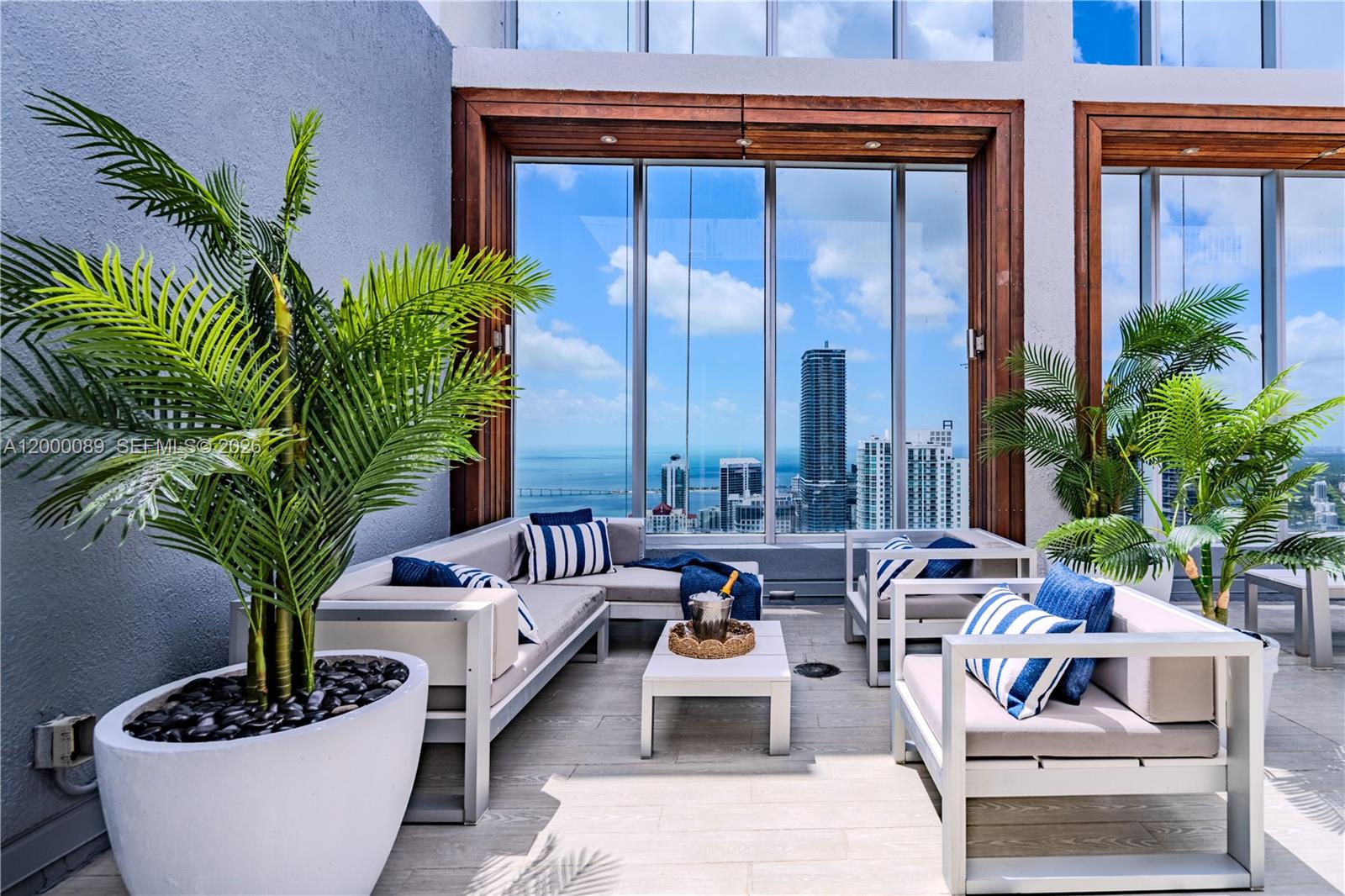 image Icon Brickell II21