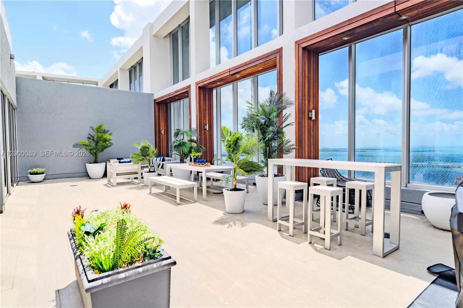 image Icon Brickell II27