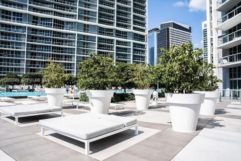 image Icon Brickell II36