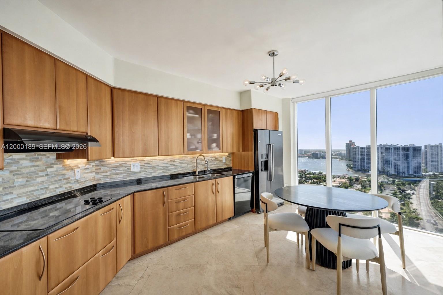 19111 Collins Ave #2703 Sunny Isles Beach, FL 33160