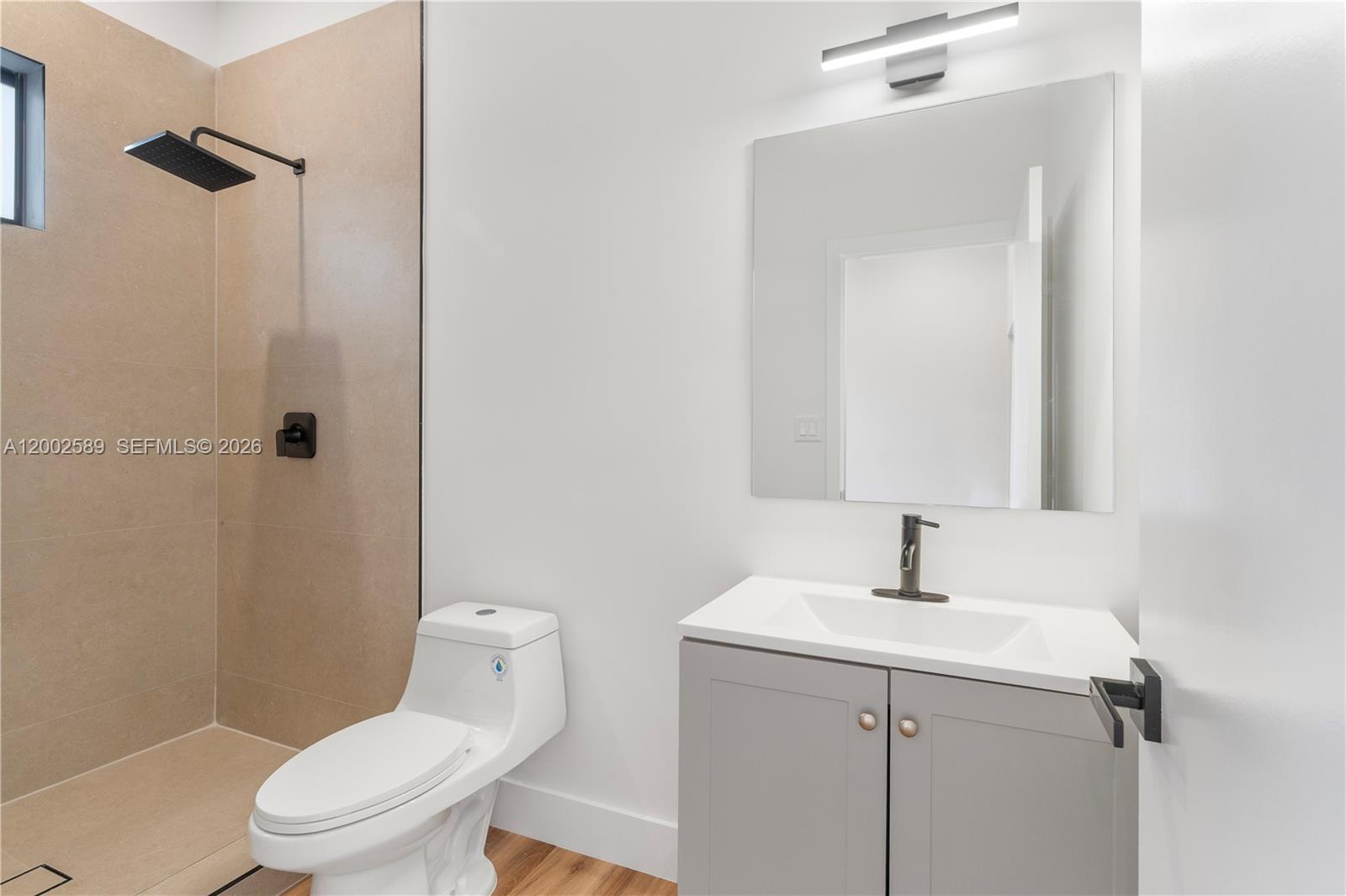 4518 NW 4th St Miami, FL 33126