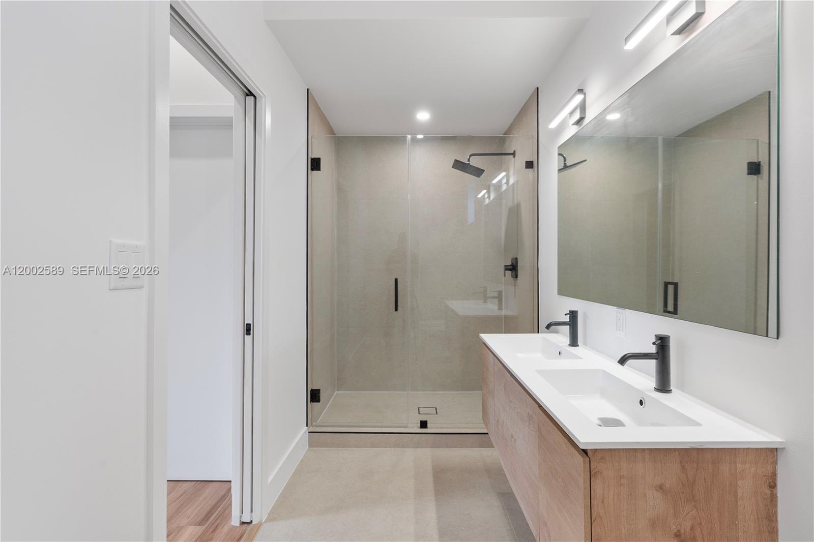 4518 NW 4th St Miami, FL 33126