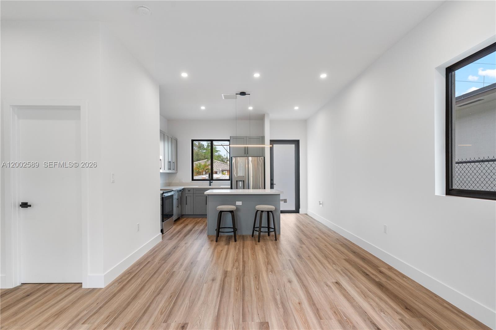 4518 NW 4th St Miami, FL 33126