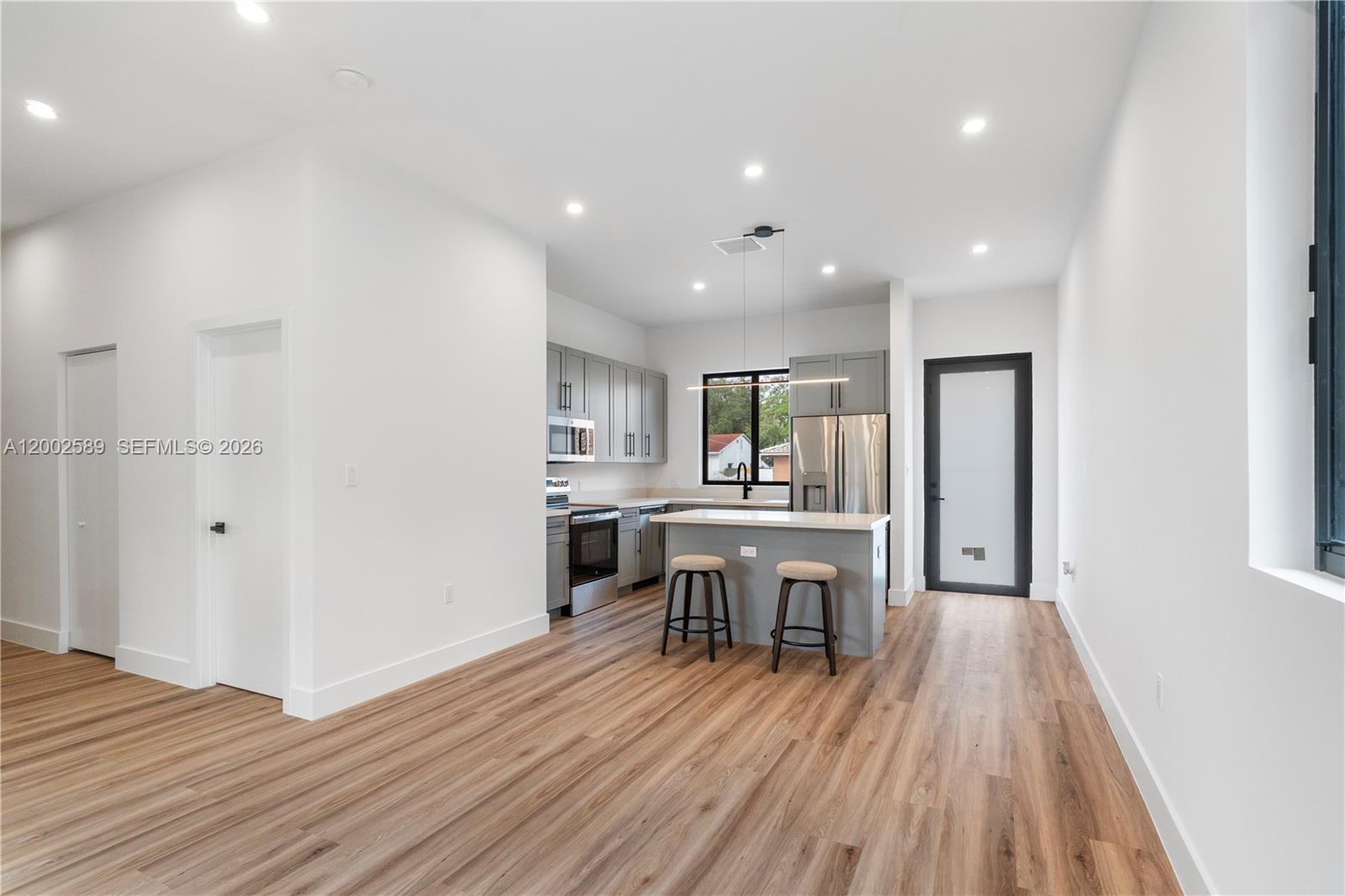 4518 NW 4th St Miami, FL 33126