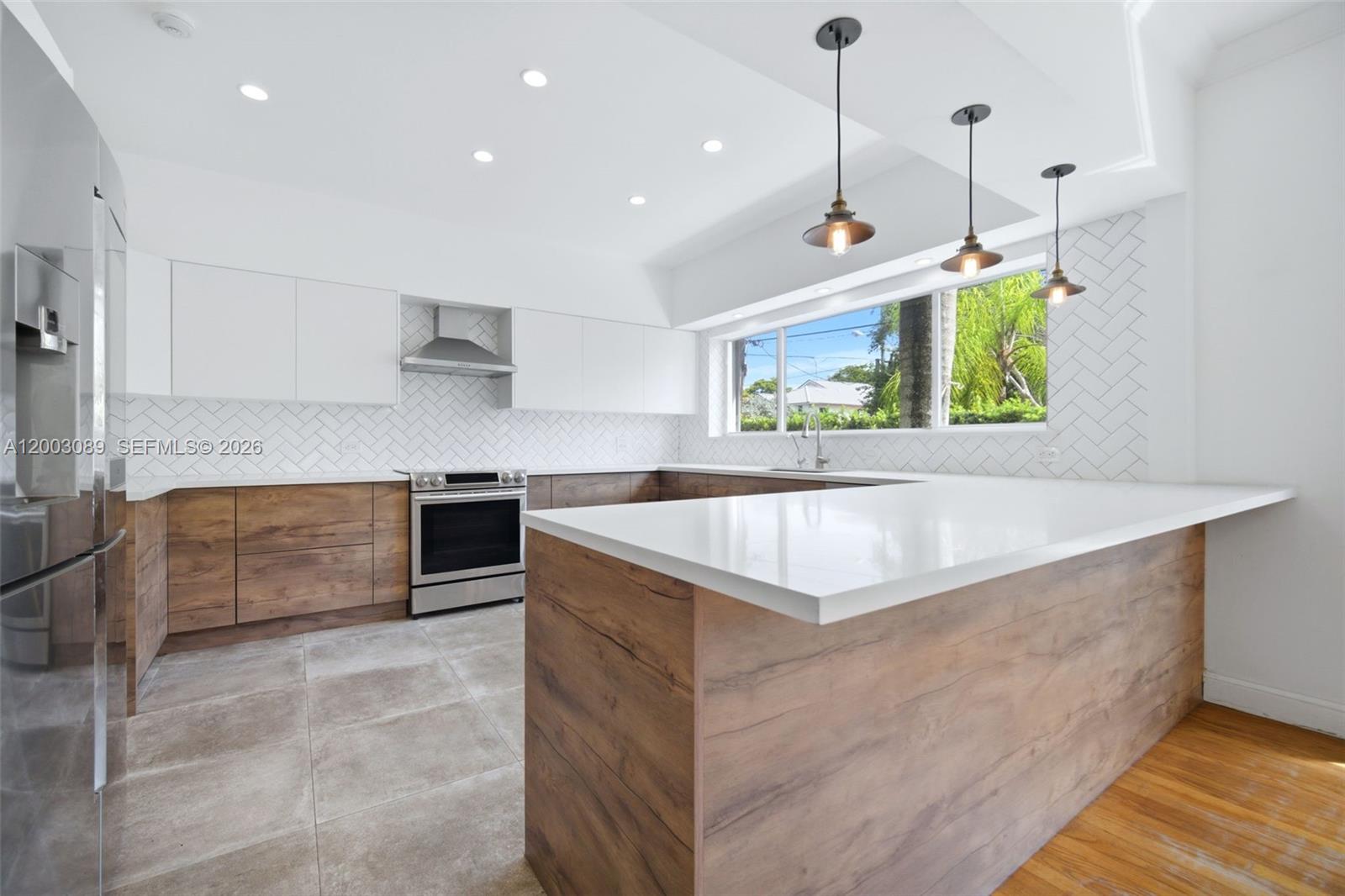 2300 S Miami Ave Miami, FL 33129