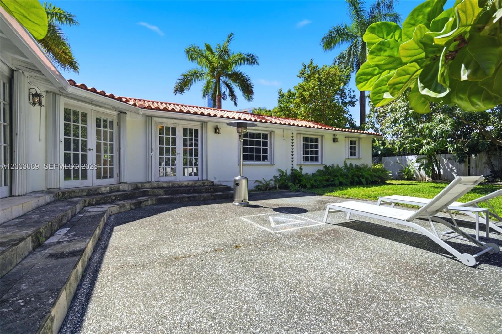 2300 S Miami Ave Miami, FL 33129