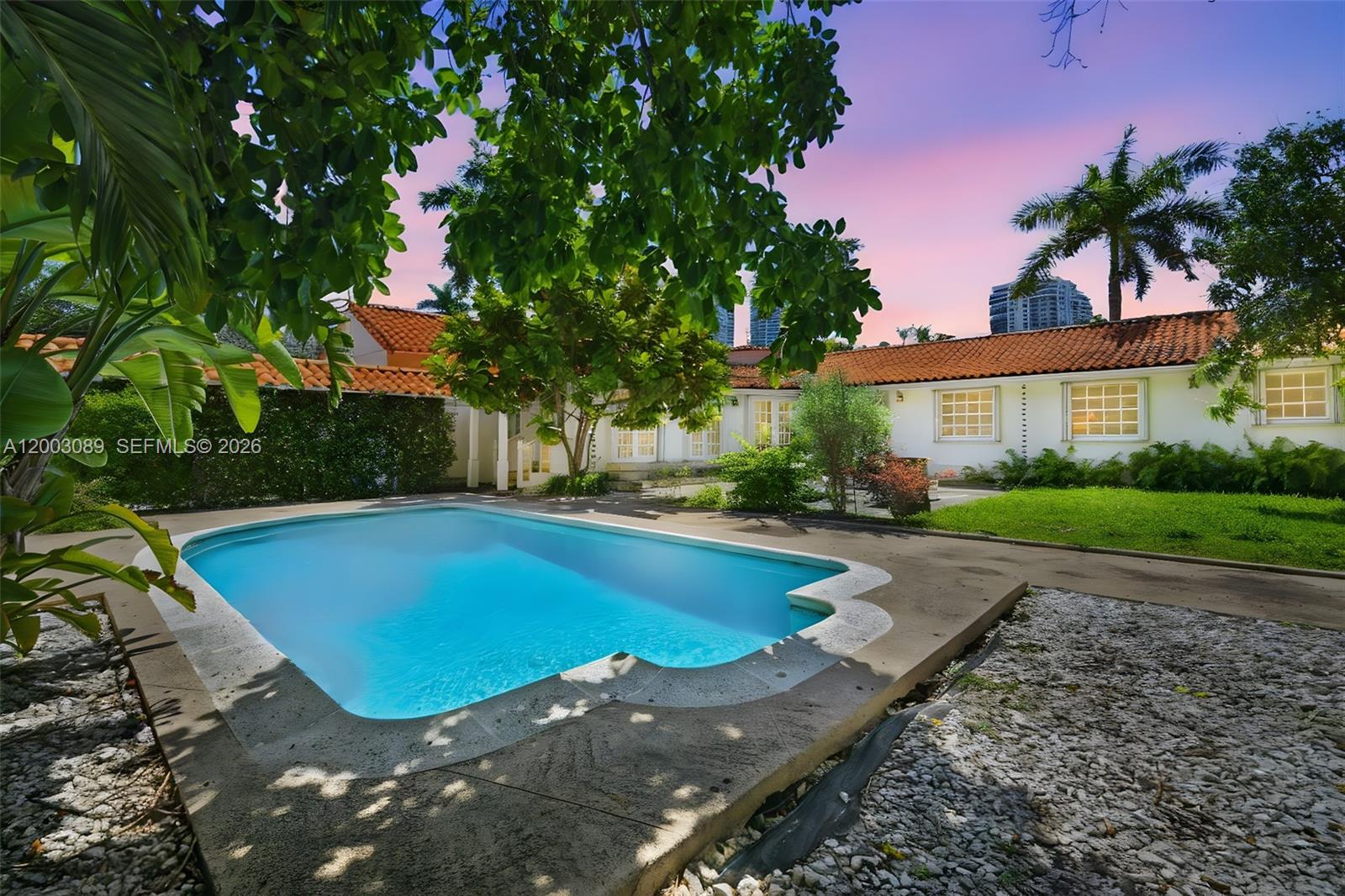 2300 S Miami Ave Miami, FL 33129