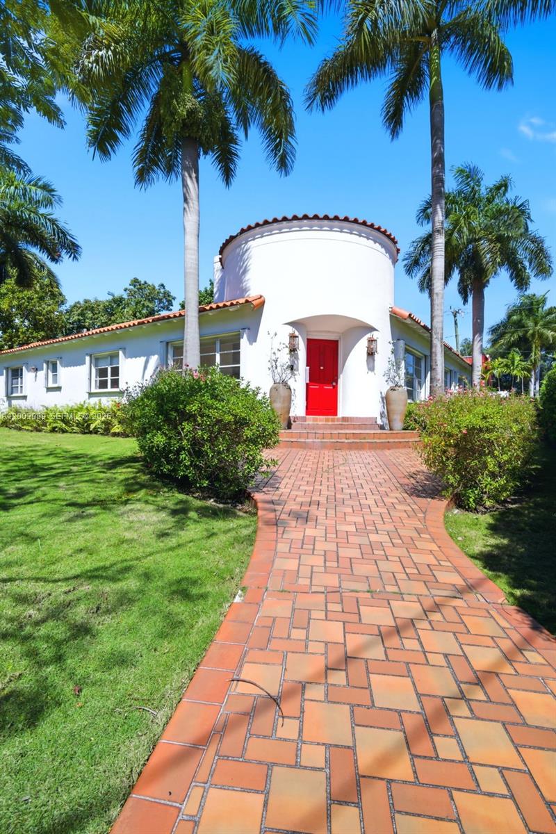 2300 S Miami Ave Miami, FL 33129