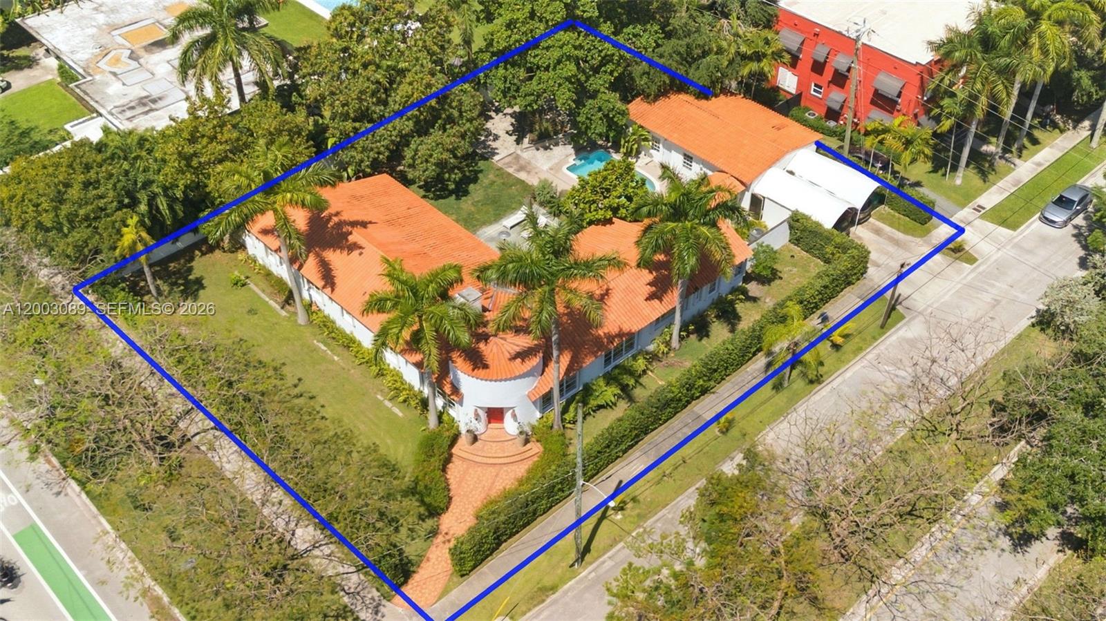 2300 S Miami Ave Miami, FL 33129