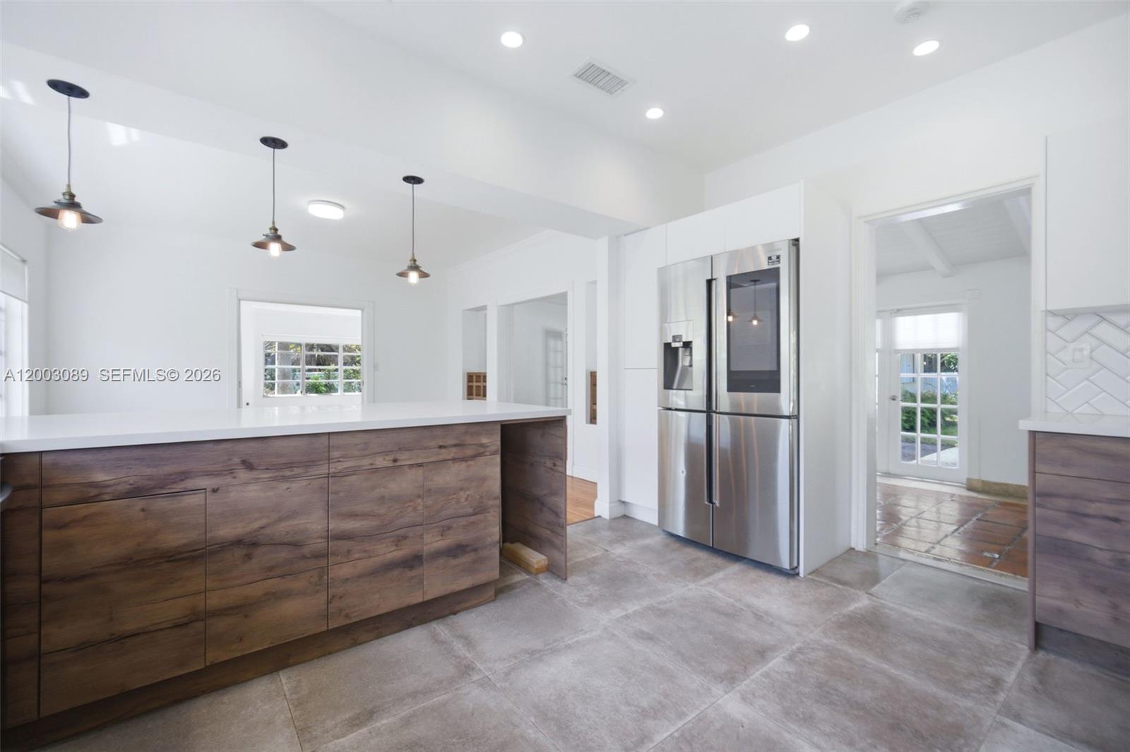 2300 S Miami Ave Miami, FL 33129