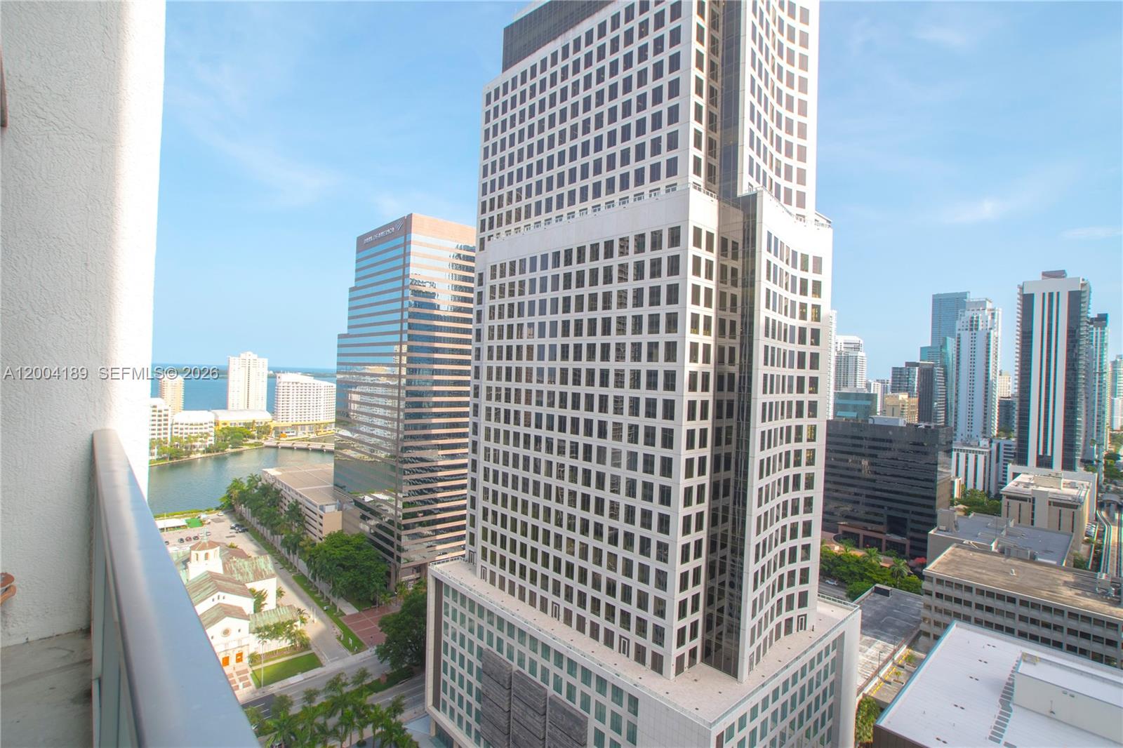 image 500 Brickell West10