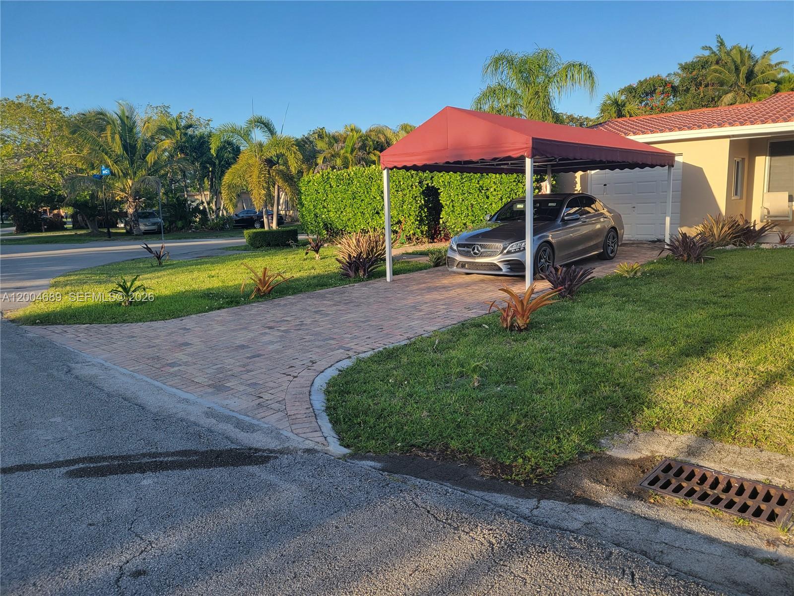 Undisclosed Address South Miami, FL 33143