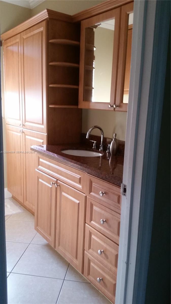 Undisclosed Address South Miami, FL 33143