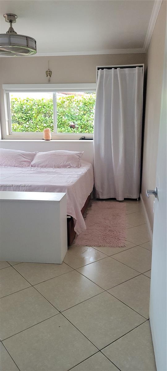 Undisclosed Address South Miami, FL 33143