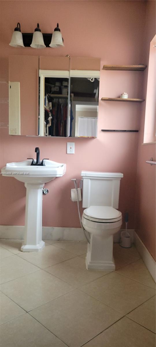 Undisclosed Address South Miami, FL 33143