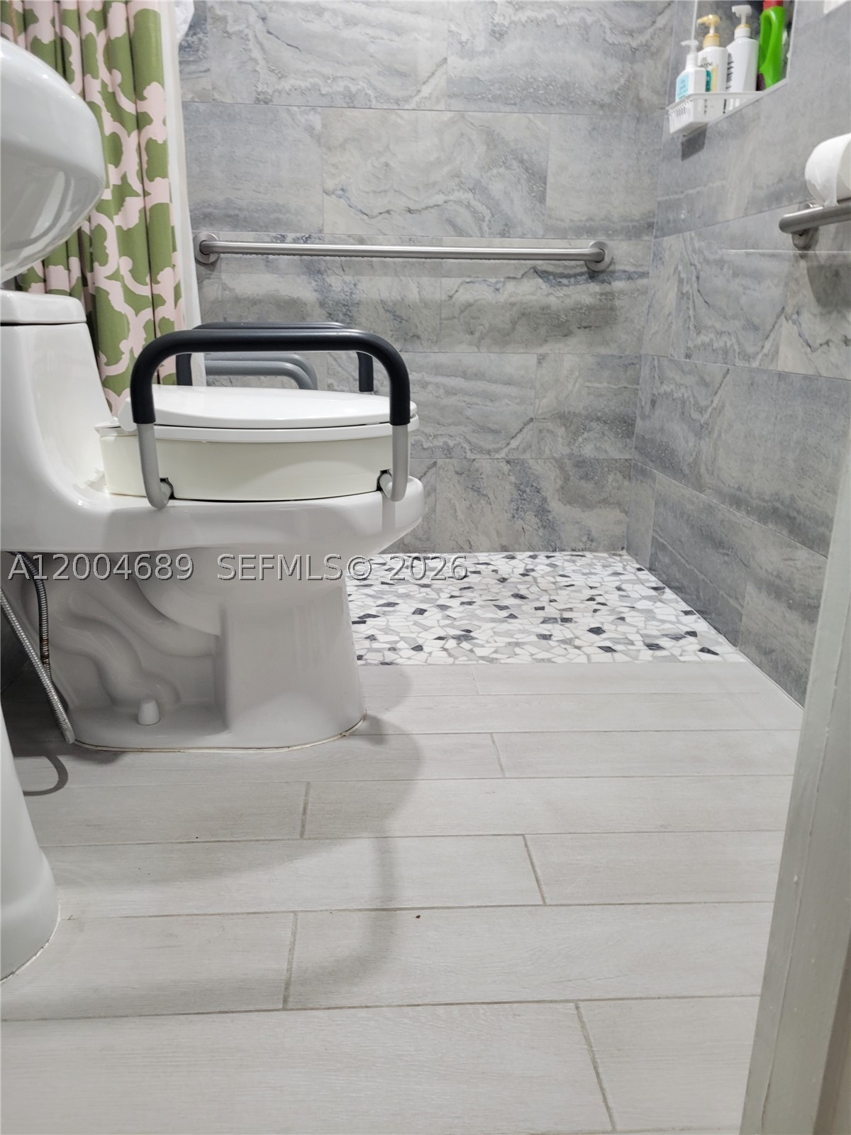 Undisclosed Address South Miami, FL 33143