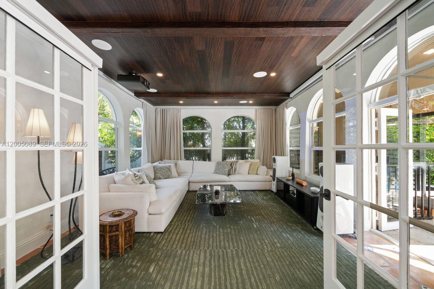 130 NE 45th St Miami, FL 33137