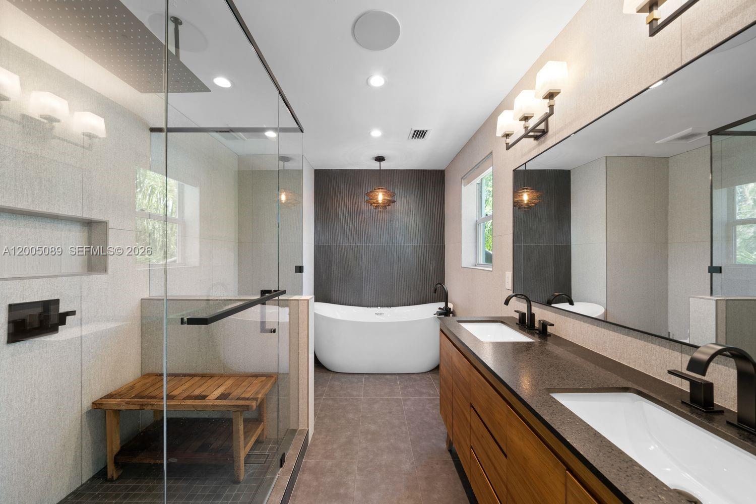 130 NE 45th St Miami, FL 33137