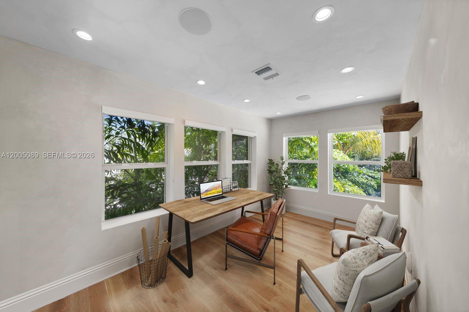 130 NE 45th St Miami, FL 33137