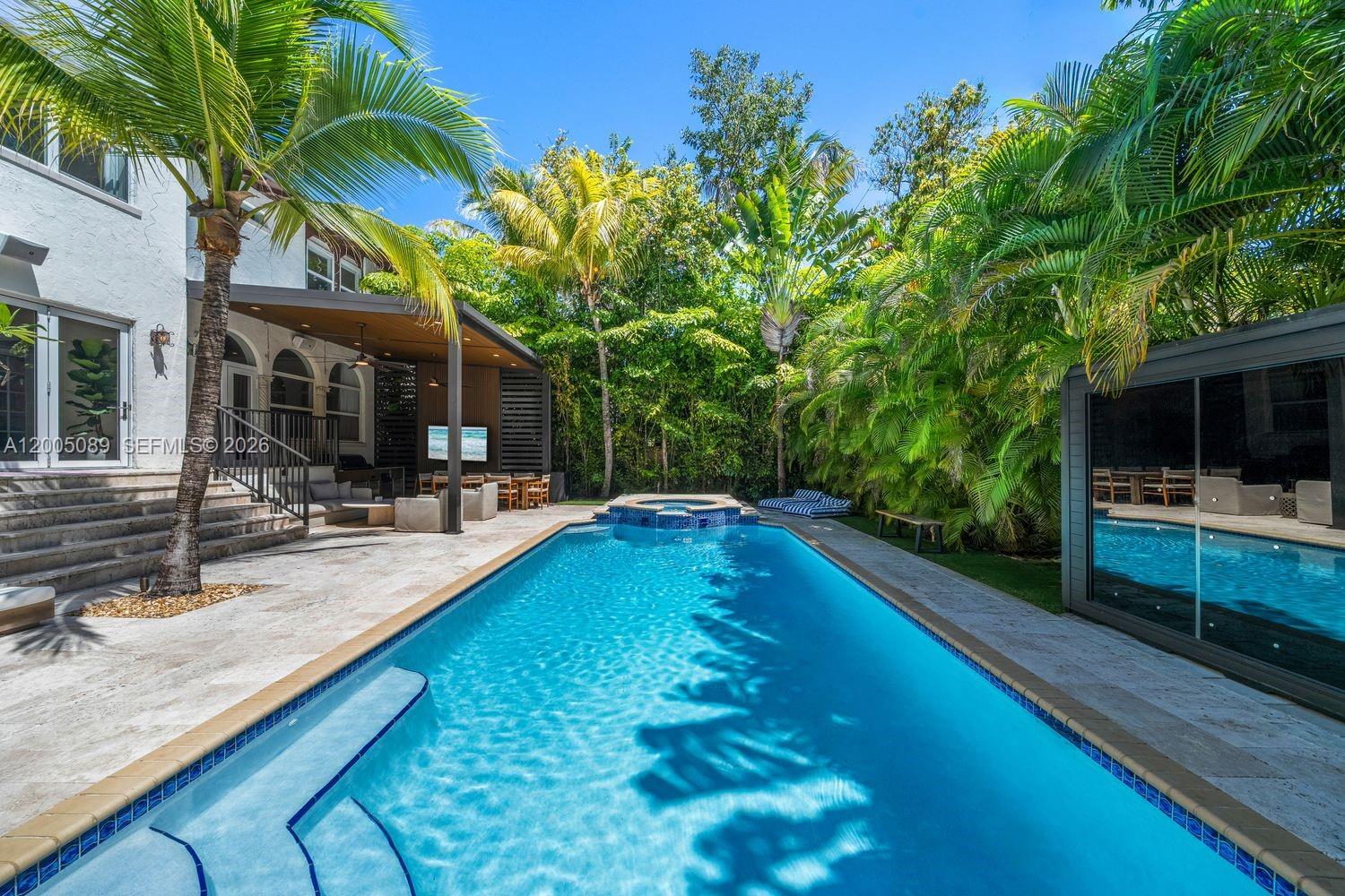 130 NE 45th St Miami, FL 33137