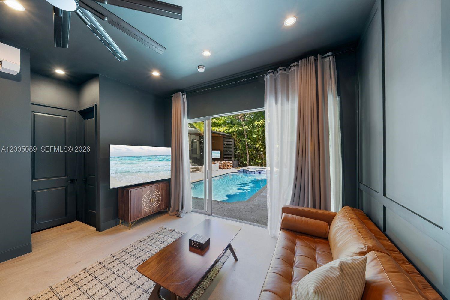 130 NE 45th St Miami, FL 33137