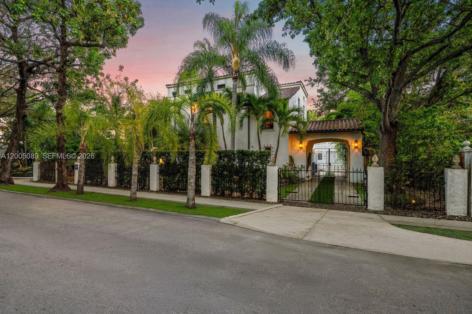 130 NE 45th St Miami, FL 33137