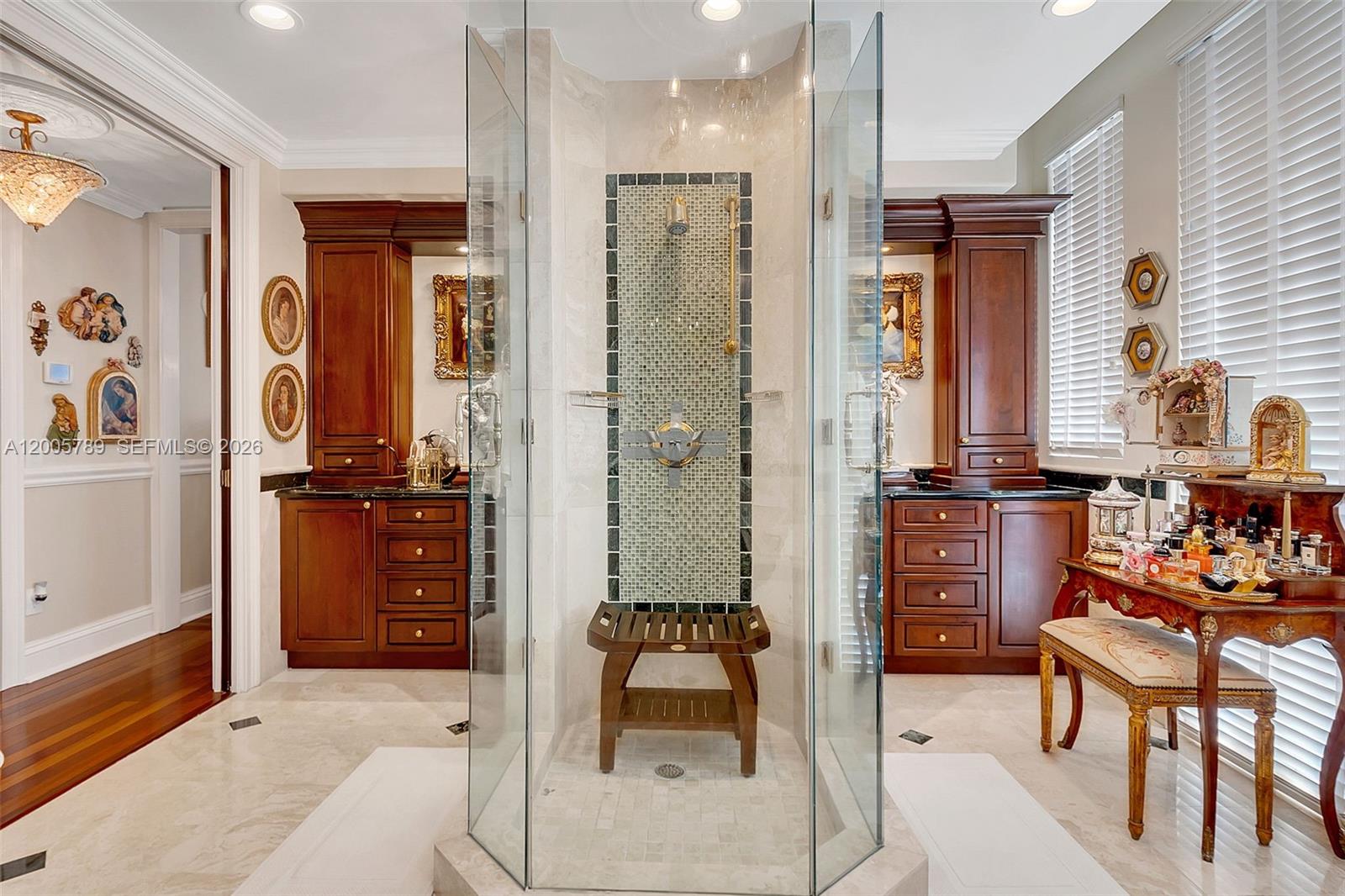 600 Coral Way #5 Coral Gables, FL 33134