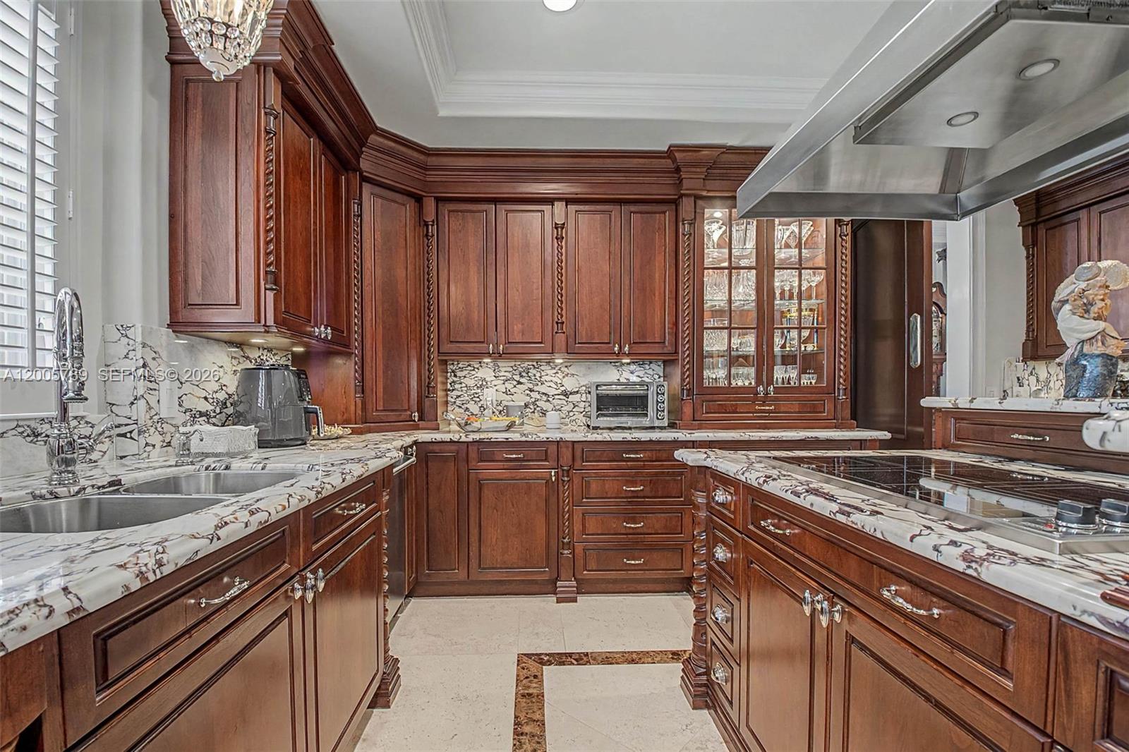 600 Coral Way #5 Coral Gables, FL 33134