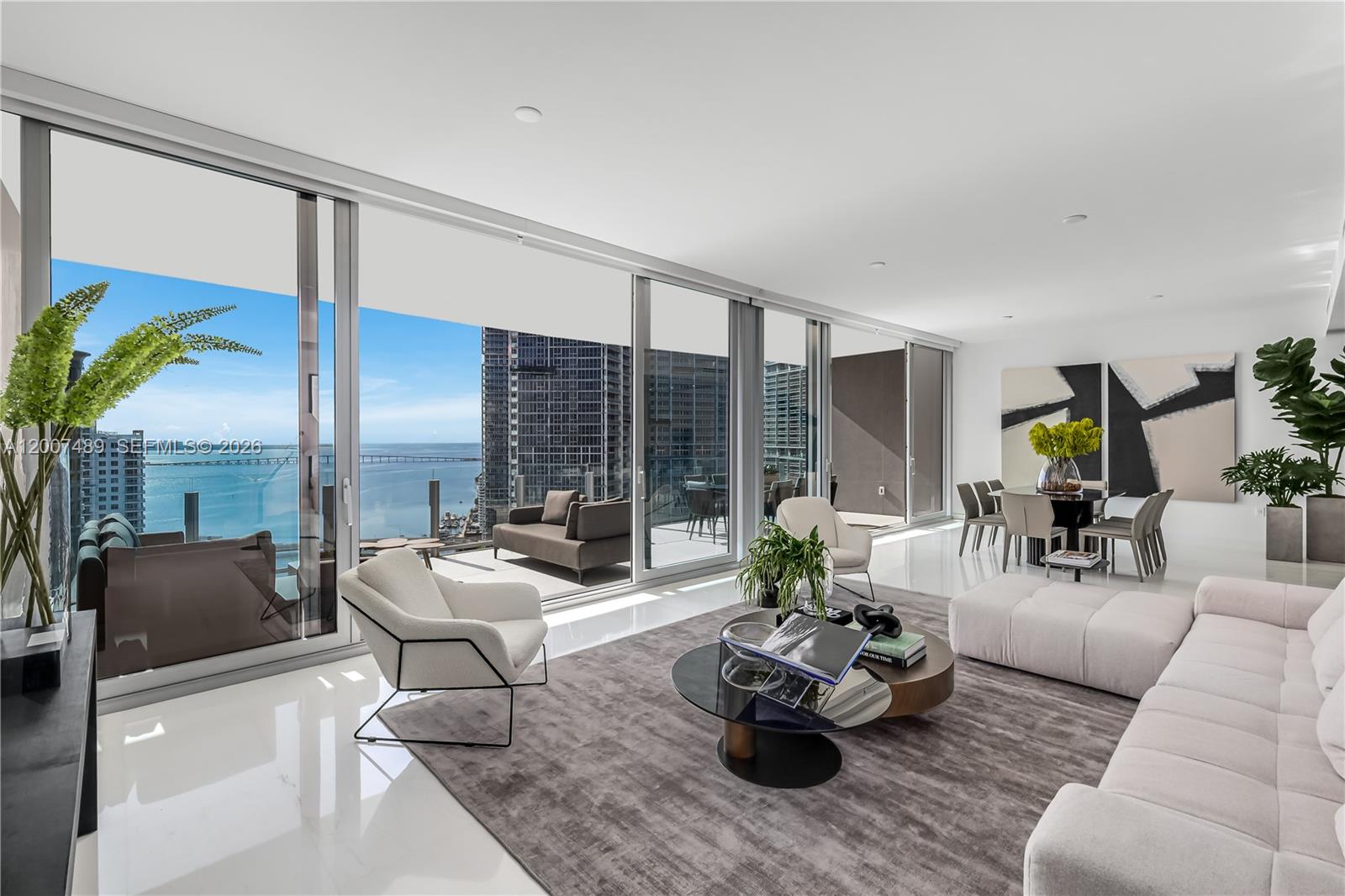 300 Biscayne Blvd Way #2802E Miami, FL 33131