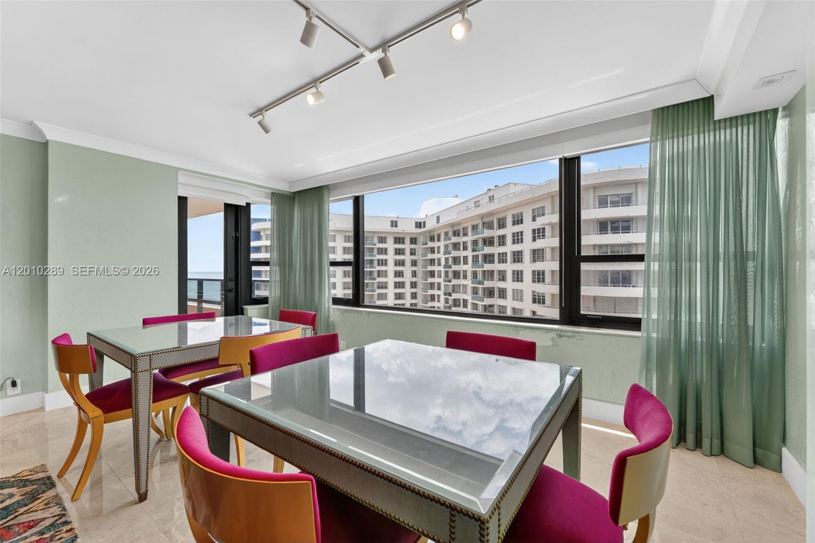 5225 Collins Ave #1519 Miami Beach, FL 33140