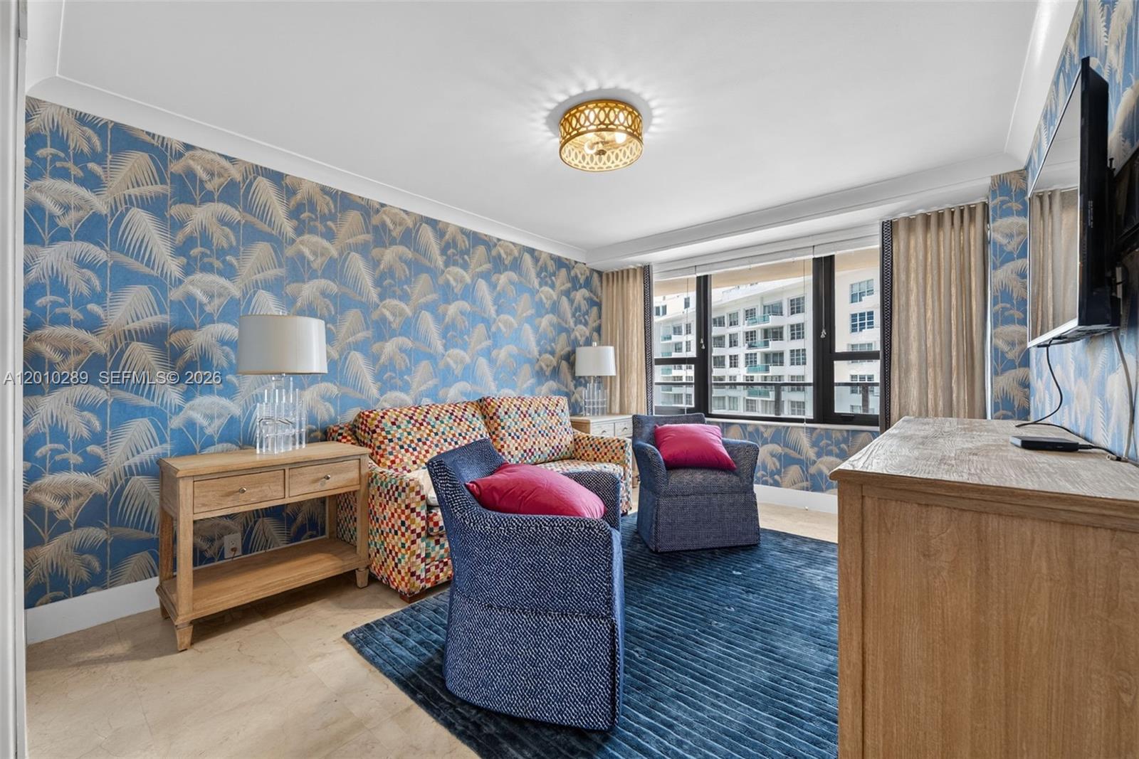 5225 Collins Ave #1519 Miami Beach, FL 33140