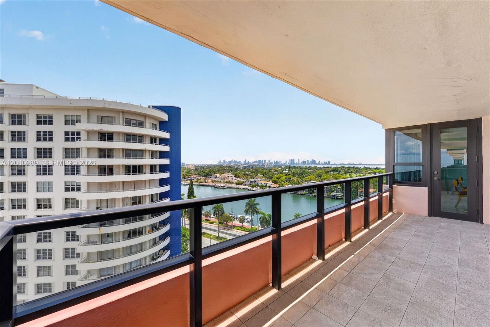5225 Collins Ave #1519 Miami Beach, FL 33140