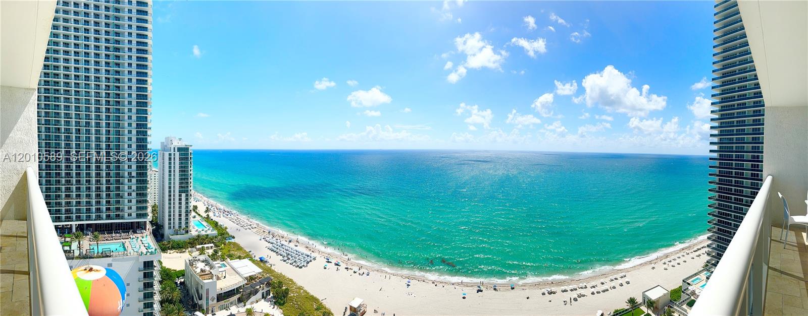 image Beach Club 325