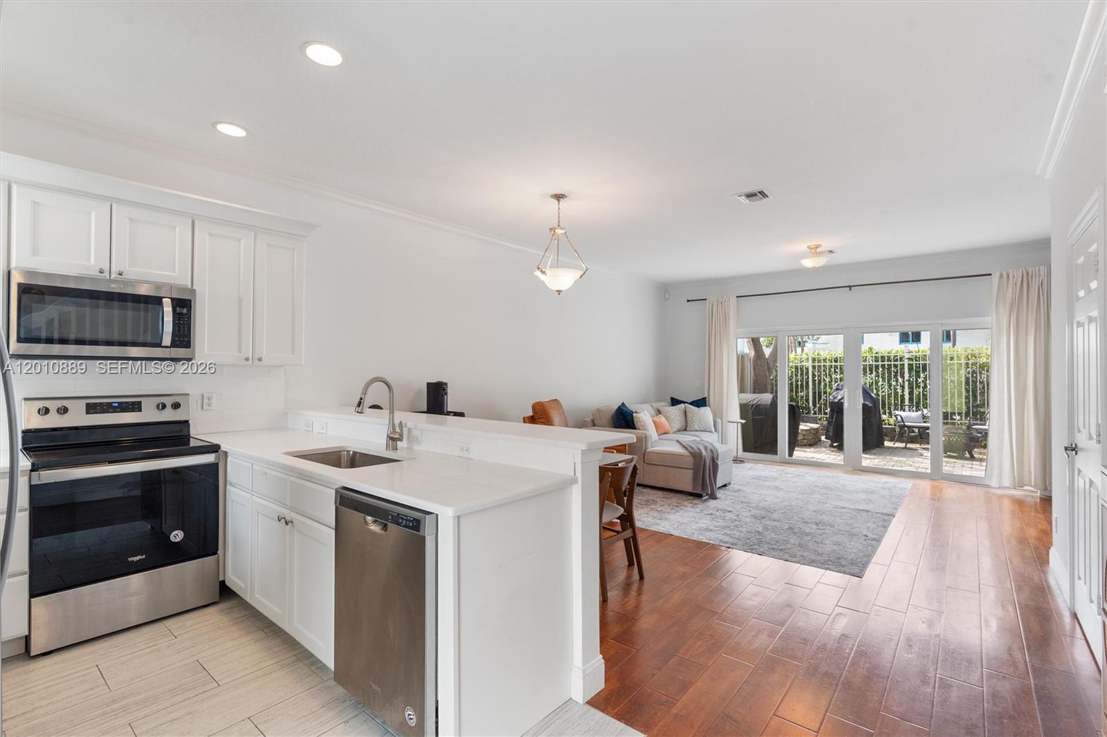 835 NE 19th Ave #2 Fort Lauderdale, FL 33304