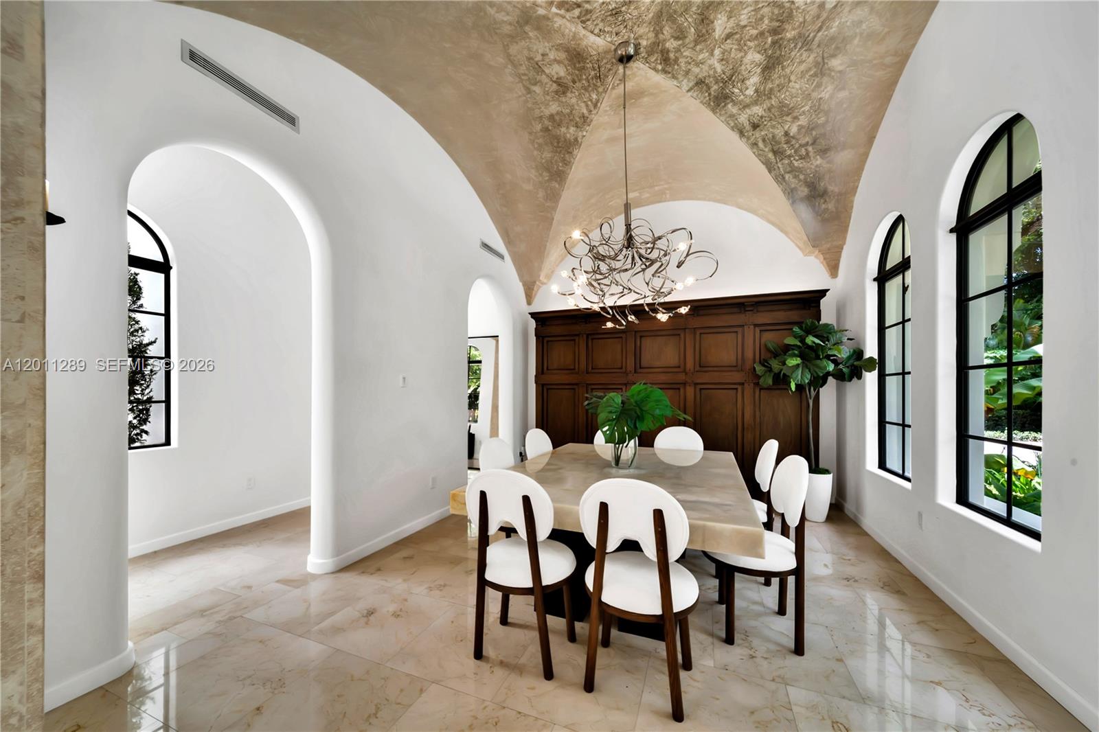 8301 SW 53rd Ave Miami, FL 33143