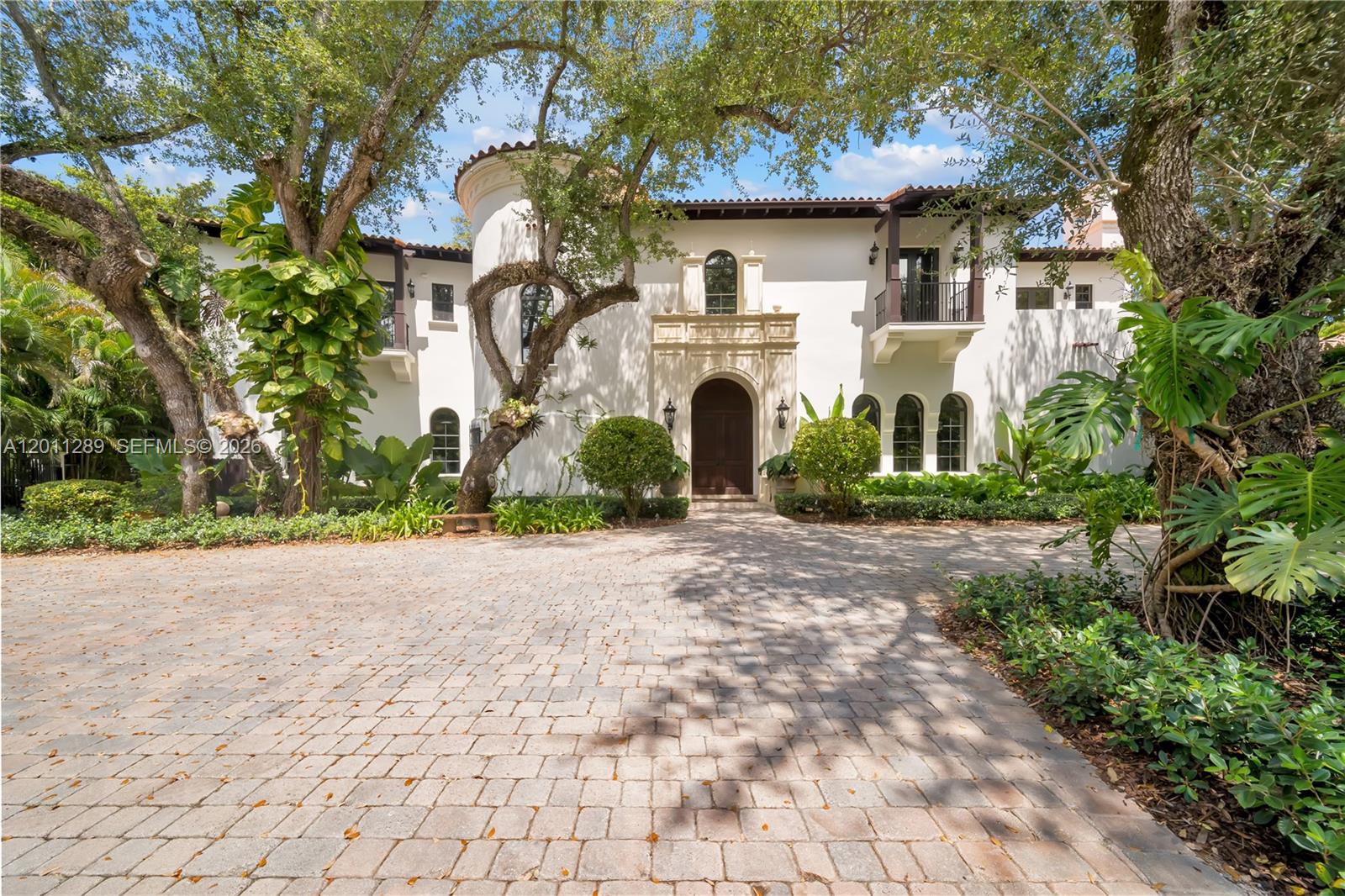 8301 SW 53rd Ave Miami, FL 33143