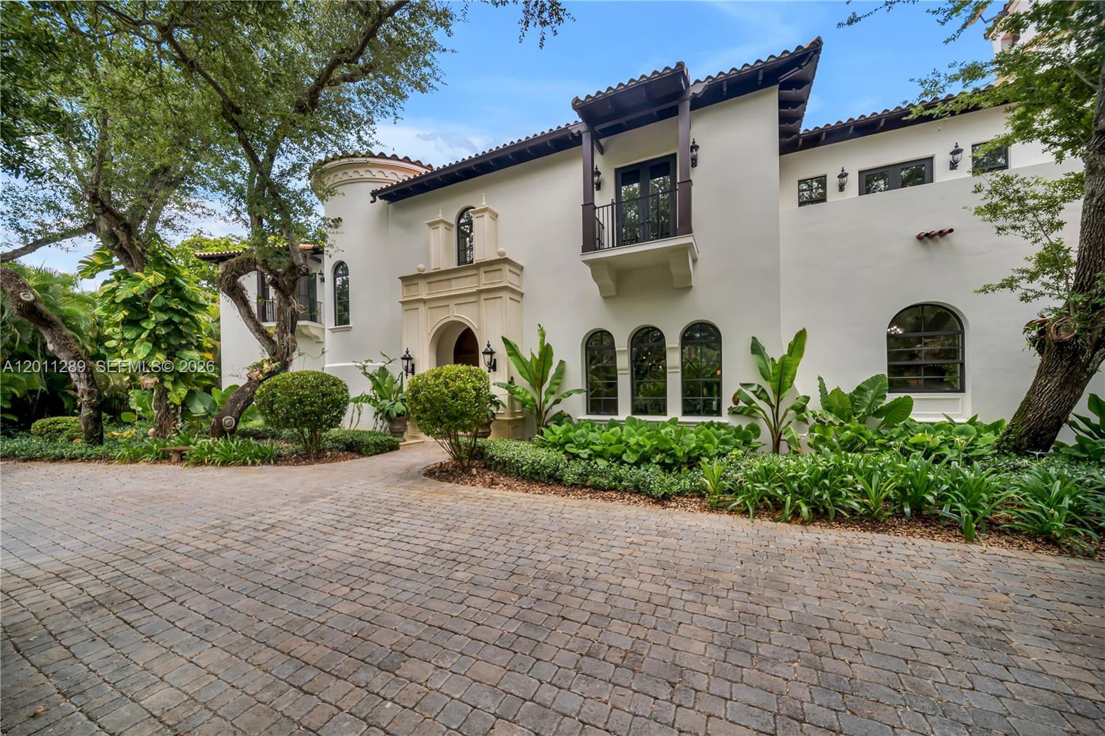 8301 SW 53rd Ave Miami, FL 33143