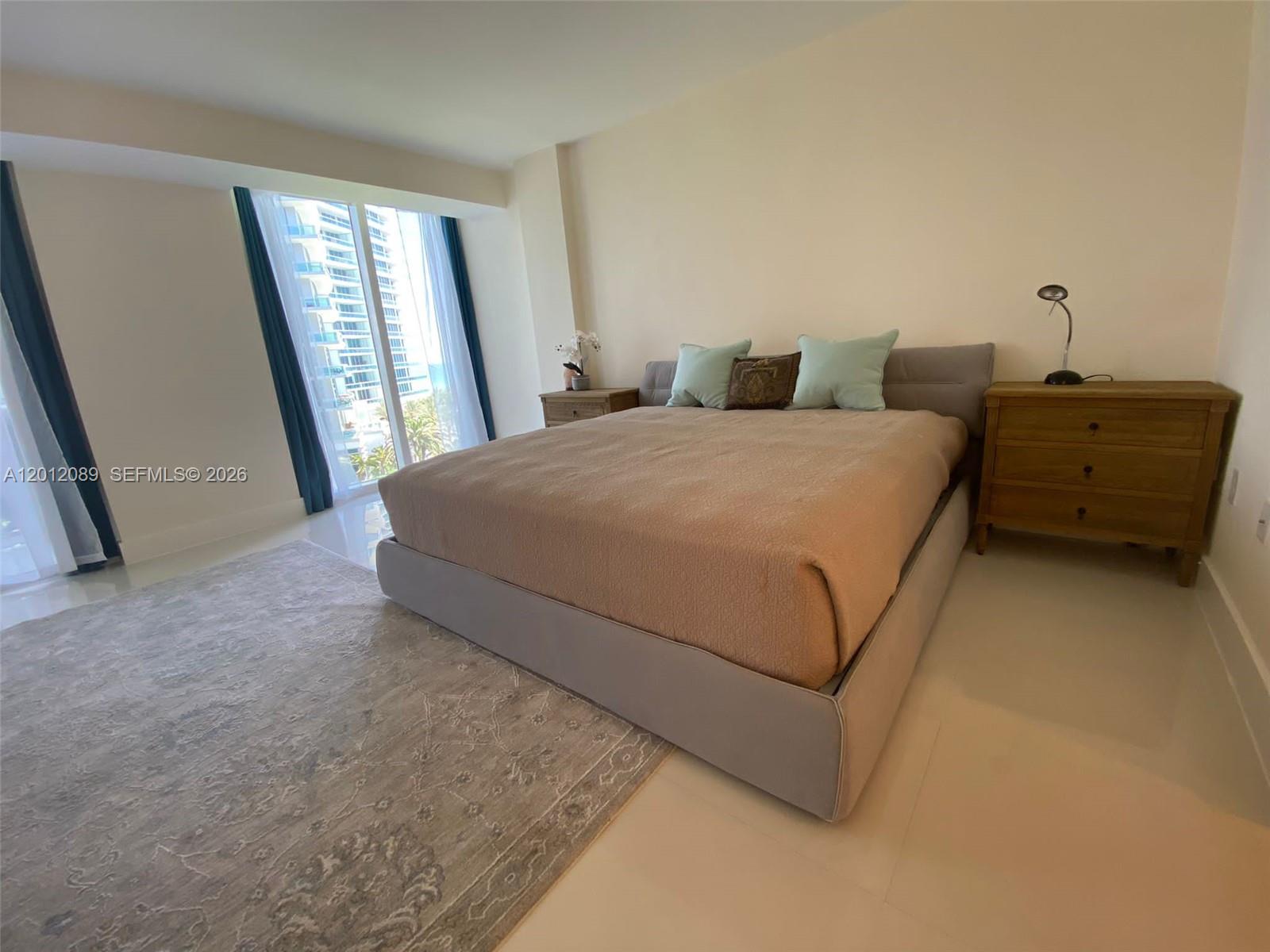 image Harbour House16